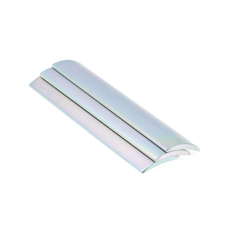 Stalni magnet u obliku luka/pločice/segmenta